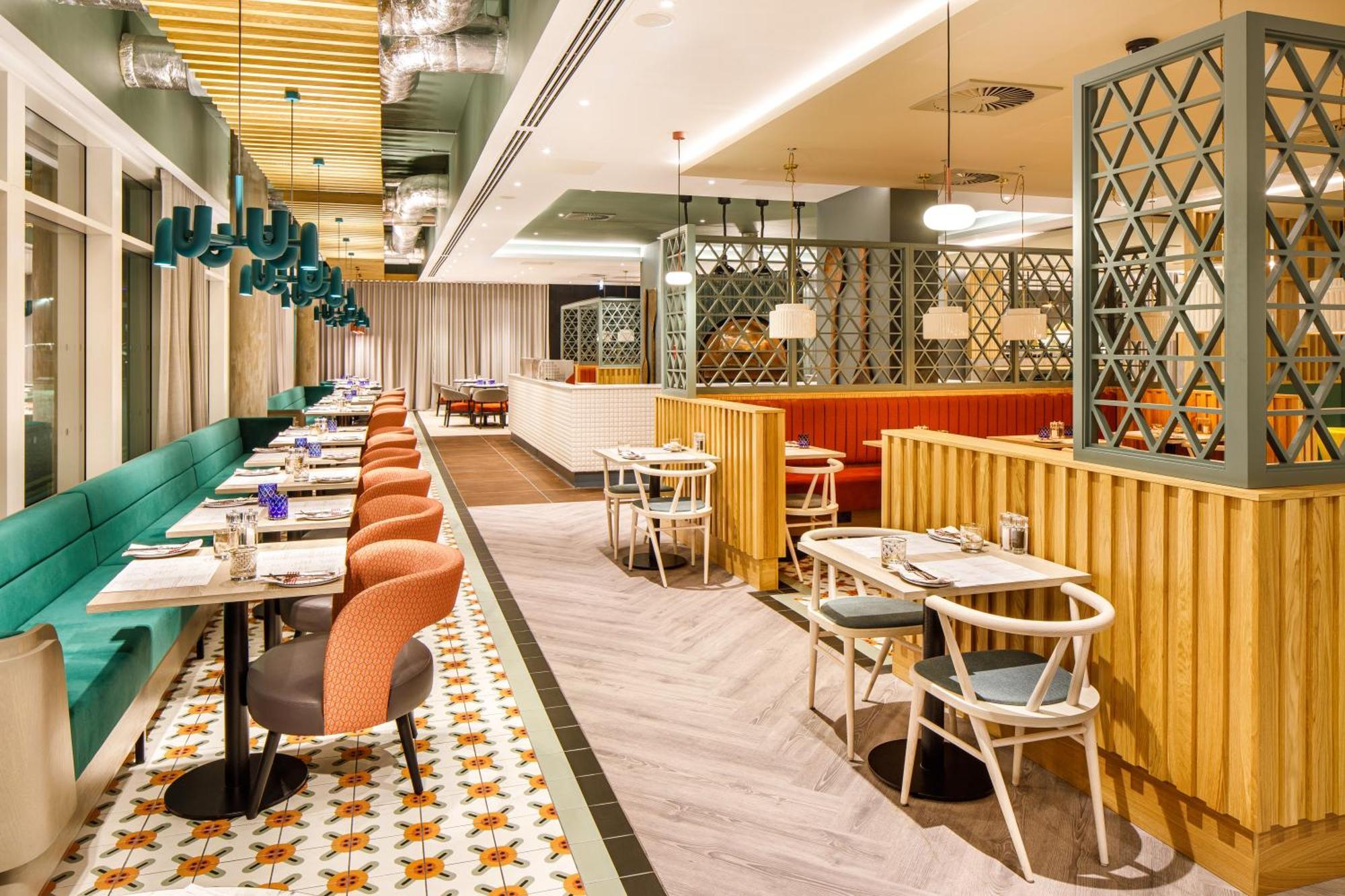 Ibis Budget Manchester Airport T2 Хейл Екстериор снимка